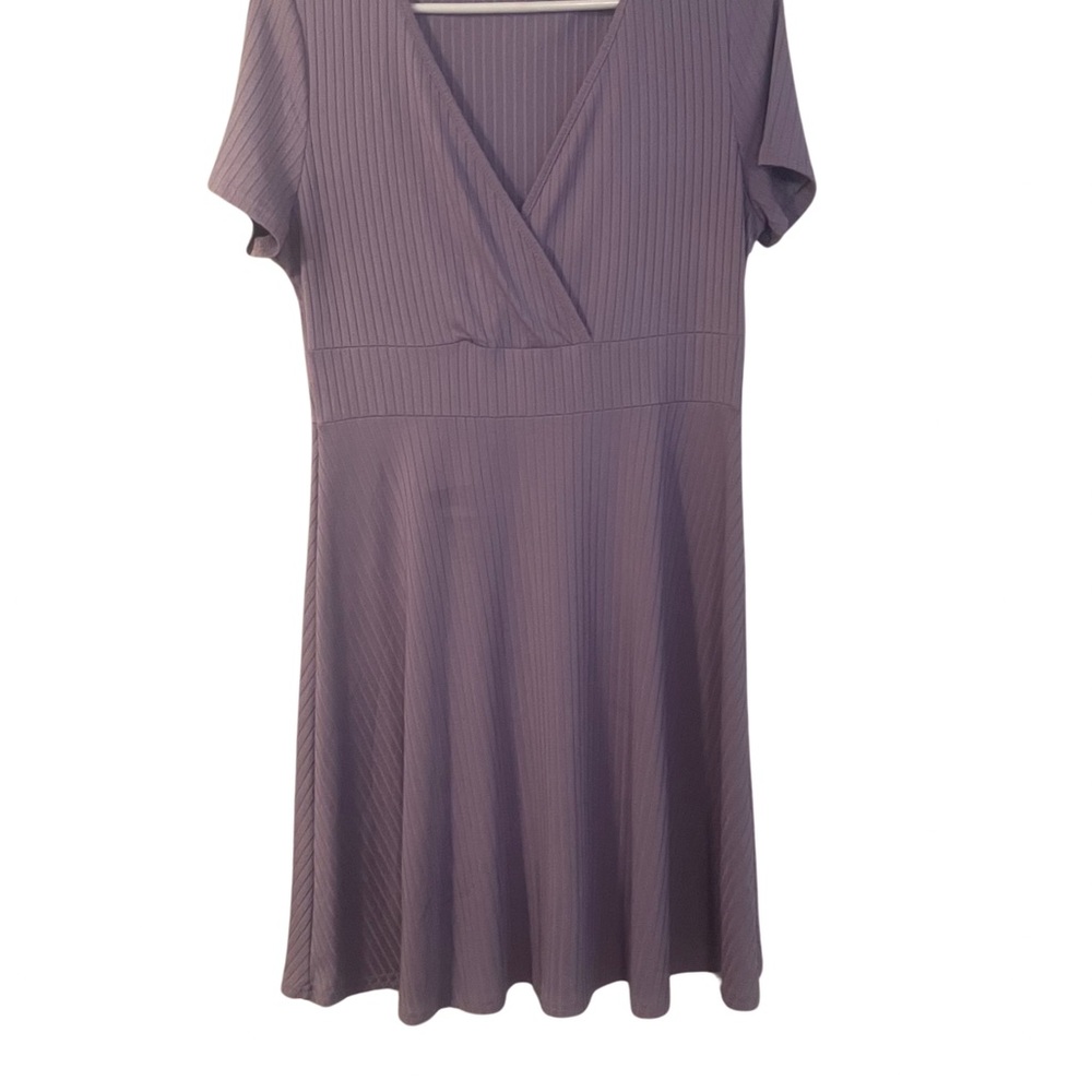 Women's A Line rib-knit V neck soft lavender size Large